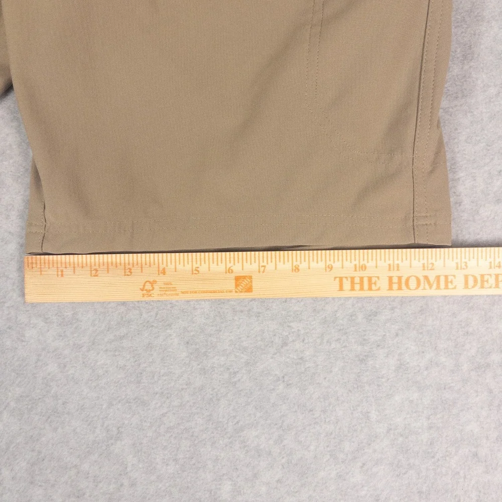 ZeroXposur Mens Performance Cargo Shorts Tan Khaki Stretch Hiking Golf Size 40